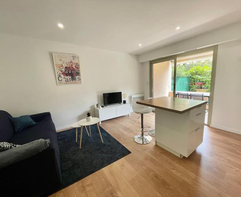 Apartment 2 Pieces Avec Un Jardin Privatif
