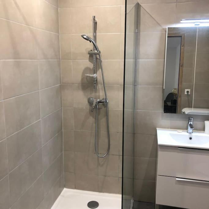 2 Pieces Avec Un Jardin Privatif Apartment